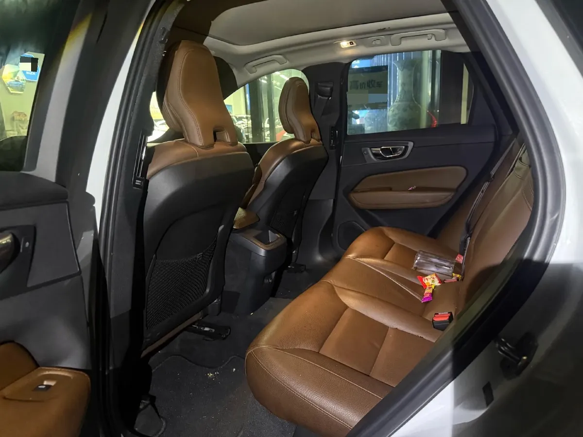 2019 Jeep Wrangler 2.0T 266HP L4 8AT,autocango,china used car exporter,china ev exporter,chinese used car exporter,chinese used ev exporter