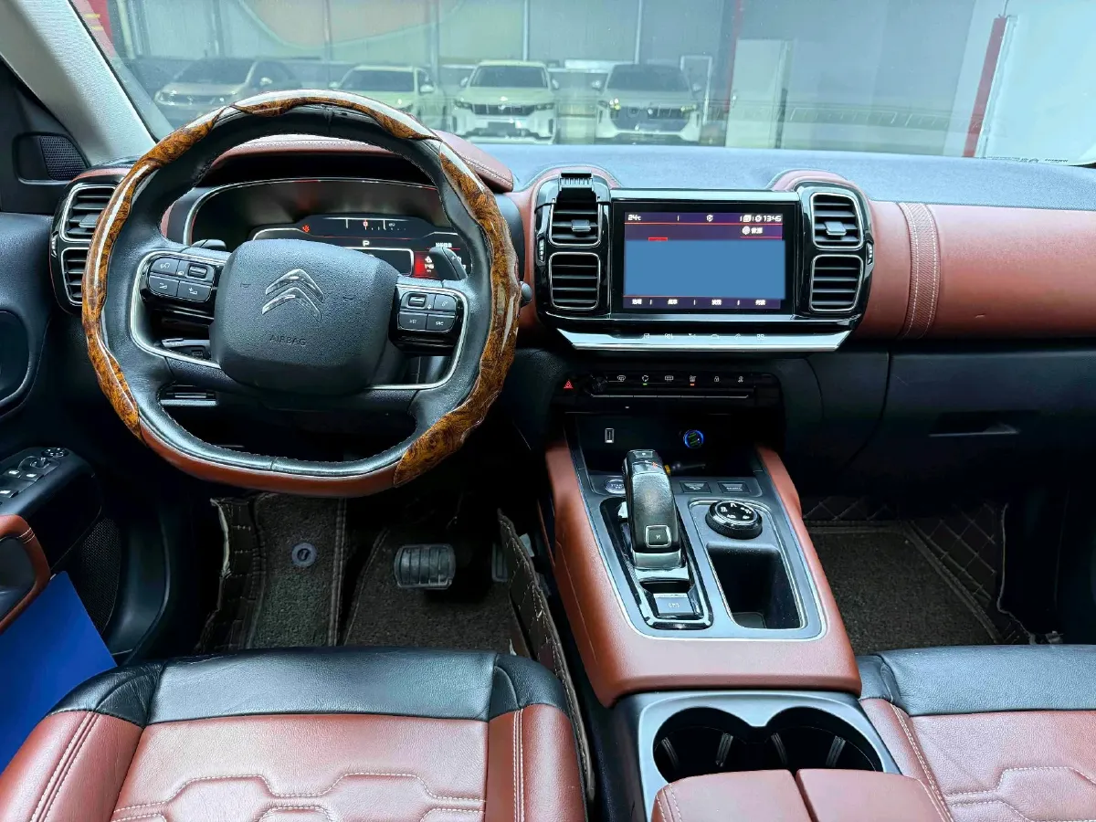 2017 Citroen C5 Aircross 1.8T 204HP L4 6AT,autocango,china used car exporter,china ev exporter,chinese used car exporter,chinese used ev exporter