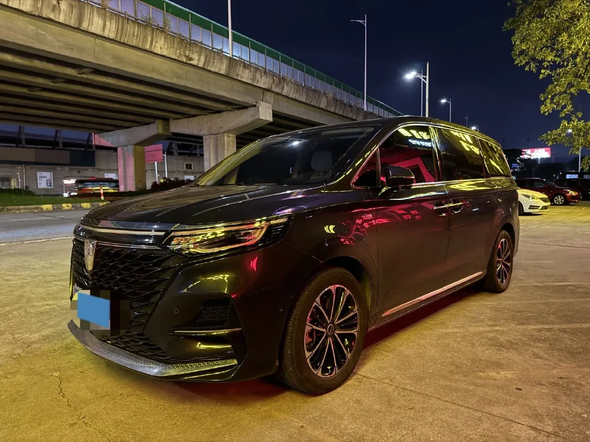 2022 Roewe iMAX8 2.0T 234HP L4 8AT,autocango,china used car exporter,china ev exporter,chinese used car exporter,chinese used ev exporter