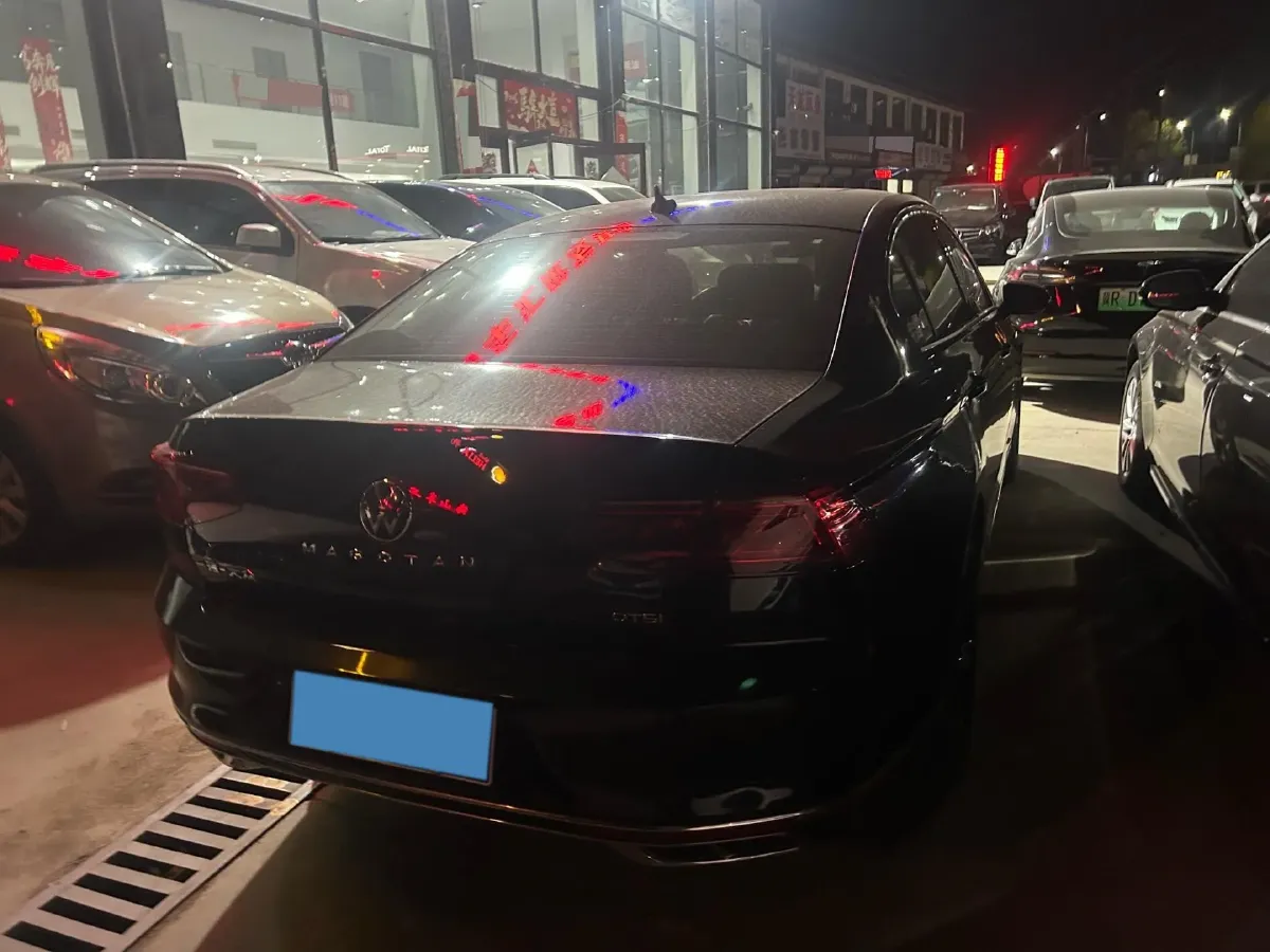 2023 Volkswagen Magotan 2.0T 186HP L4 7DCT,autocango,china used car exporter,china ev exporter,chinese used car exporter,chinese used ev exporter