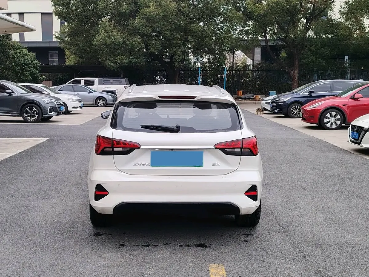 2021 Roewe Ei5 BEV 61.1KWH,autocango,china used car exporter,china ev exporter,chinese used car exporter,chinese used ev exporter