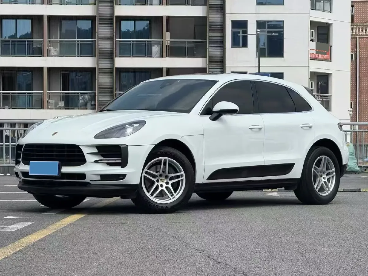 2020 Porsche Macan 2.0T 252HP L4 7DCT,autocango,china used car exporter,china ev exporter,chinese used car exporter,chinese used ev exporter