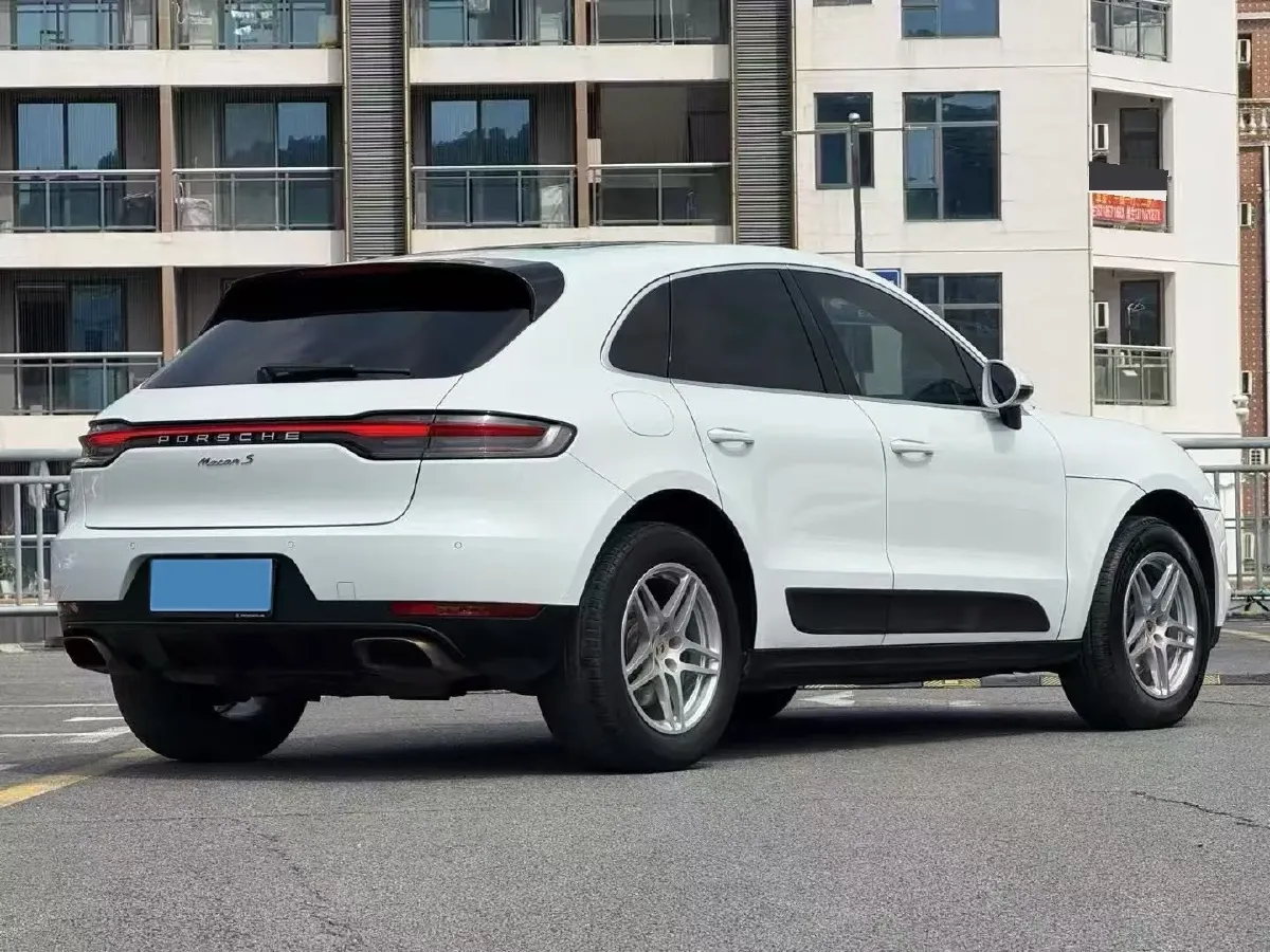 2020 Porsche Macan 2.0T 252HP L4 7DCT,autocango,china used car exporter,china ev exporter,chinese used car exporter,chinese used ev exporter