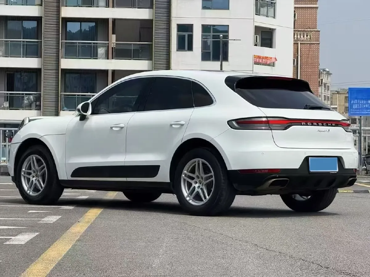 2020 Porsche Macan 2.0T 252HP L4 7DCT,autocango,china used car exporter,china ev exporter,chinese used car exporter,chinese used ev exporter
