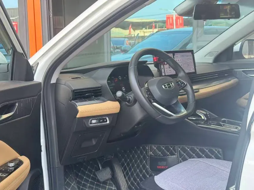 2024 Geely Emgrand L HiP 1.5T 181HP L4 3DHT PHEV 15.5KWH,autocango,china used car exporter,china ev exporter,chinese used car exporter,chinese used ev exporter