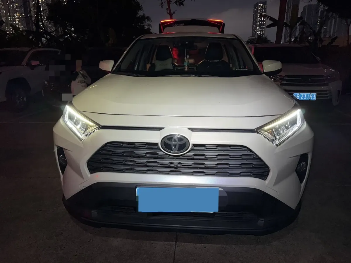 2020 Toyota RAV4 2.0L 171HP L4 CVT,autocango,china used car exporter,china ev exporter,chinese used car exporter,chinese used ev exporter