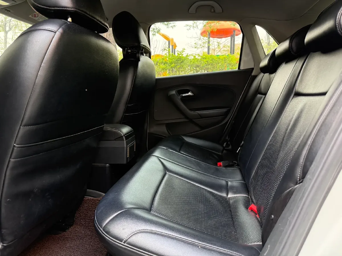 2016 Volkswagen Polo 1.4L 90HP L4 6AT,autocango,china used car exporter,china ev exporter,chinese used car exporter,chinese used ev exporter