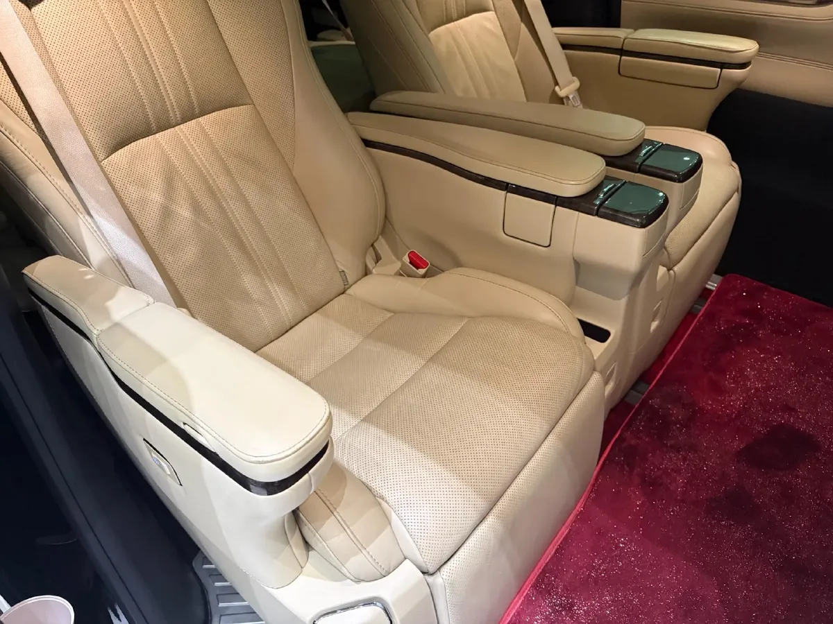 2019 Toyota Alphard 2.5L 117HP L4 E-CVT Hybrid,autocango,china used car exporter,china ev exporter,chinese used car exporter,chinese used ev exporter