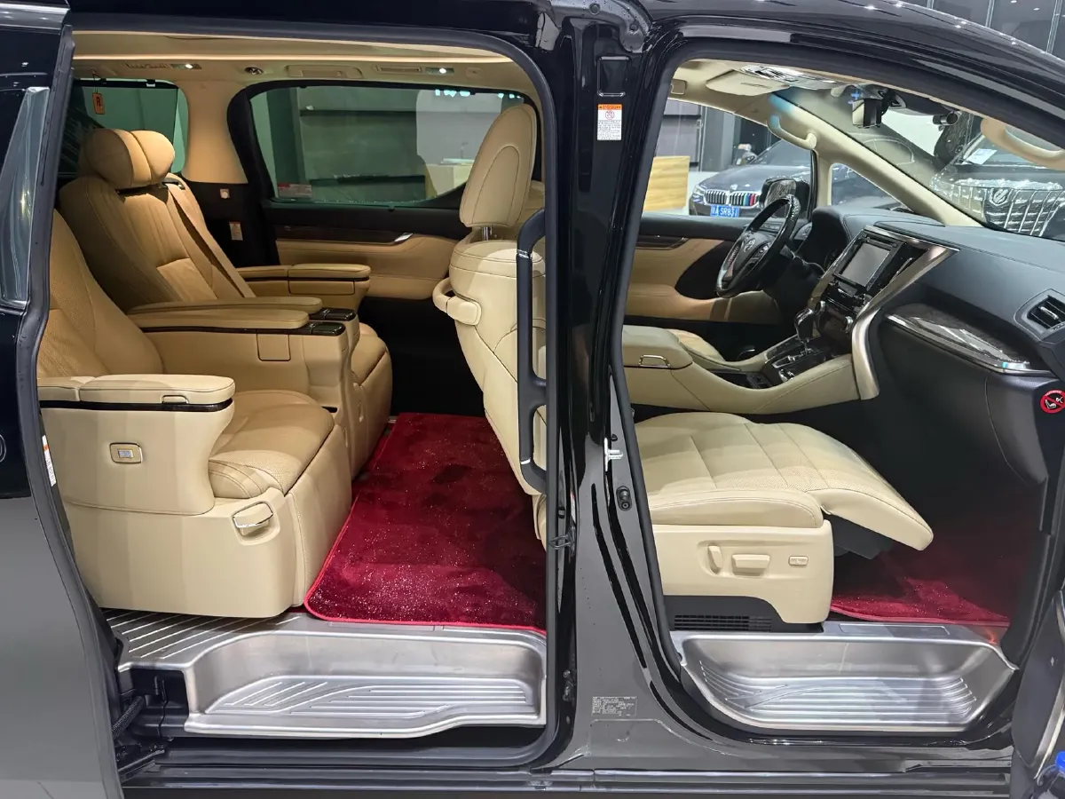 2019 Toyota Alphard 2.5L 117HP L4 E-CVT Hybrid,autocango,china used car exporter,china ev exporter,chinese used car exporter,chinese used ev exporter