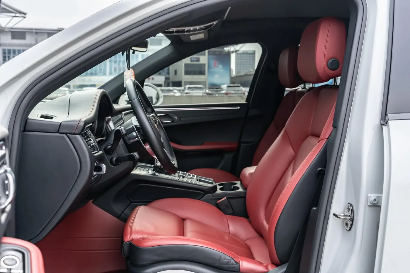 2018 Nissan Patrol 4.0L 279HP V6 7AT,autocango,china used car exporter,china ev exporter,chinese used car exporter,chinese used ev exporter