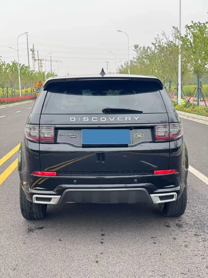 2021 Land Rover Discovery Sport 2.0T 249HP L4 9AT,autocango,china used car exporter,china ev exporter,chinese used car exporter,chinese used ev exporter