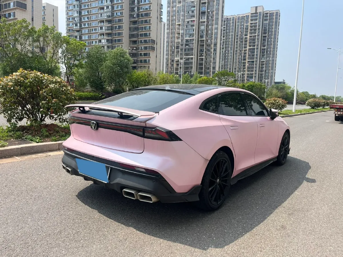 2024 ChangAn UNI-V 1.5T 188HP L4 7DCT,autocango,china used car exporter,china ev exporter,chinese used car exporter,chinese used ev exporter