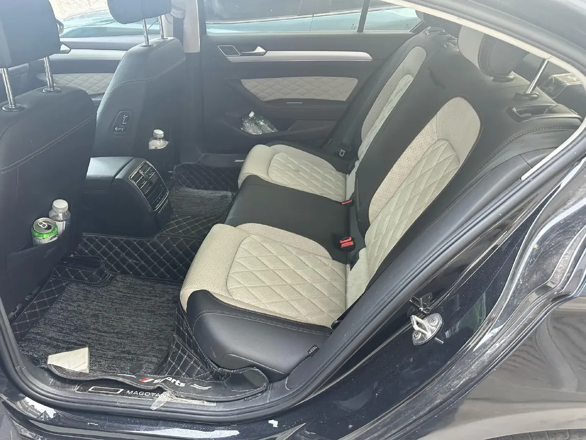 2024 Volkswagen Magotan 2.0T 186HP L4 7DCT,autocango,china used car exporter,china ev exporter,chinese used car exporter,chinese used ev exporter