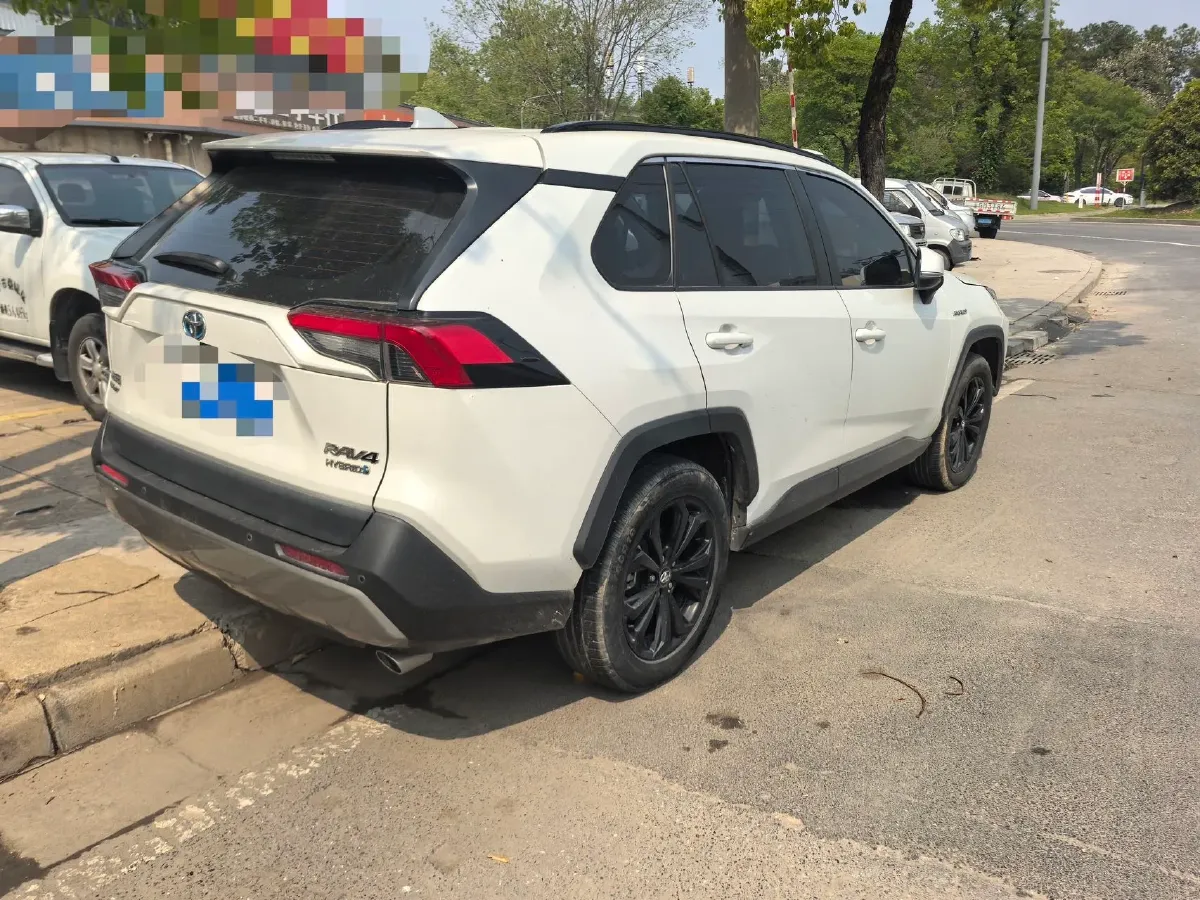 2023 Toyota RAV4 2.5L 178HP L4 E-CVT Hybrid,autocango,china used car exporter,china ev exporter,chinese used car exporter,chinese used ev exporter