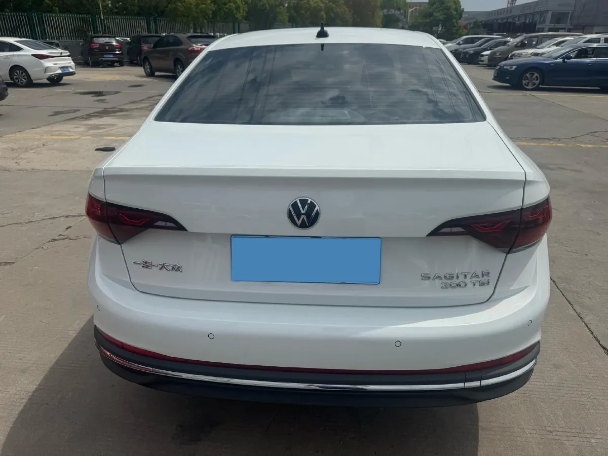 2023 Volkswagen Sagitar 1.2T 116HP L4 7DCT,autocango,china used car exporter,china ev exporter,chinese used car exporter,chinese used ev exporter