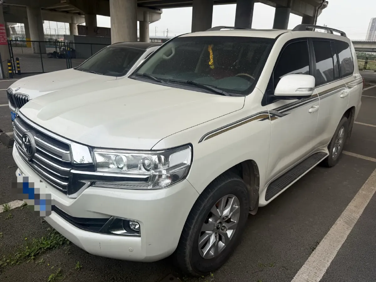 2019 Chevrolet Trax 1.0T 125HP L3 6AT,autocango,china used car exporter,china ev exporter,chinese used car exporter,chinese used ev exporter