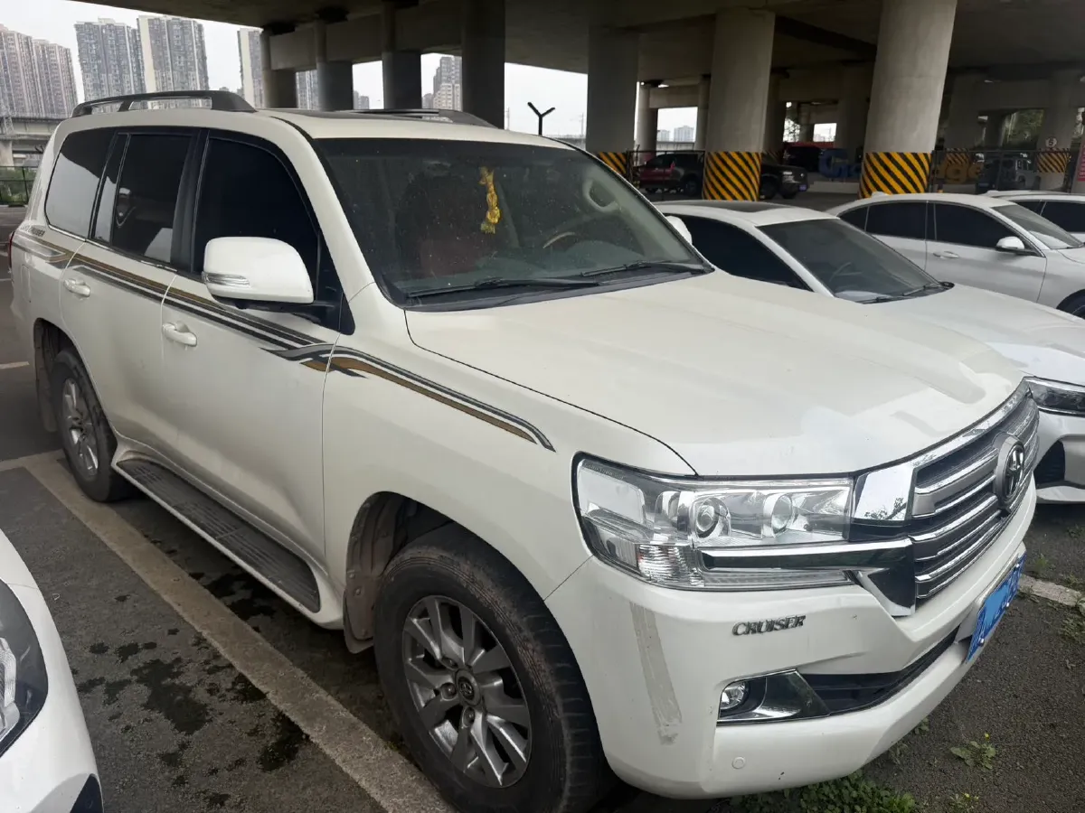 2019 Chevrolet Trax 1.0T 125HP L3 6AT,autocango,china used car exporter,china ev exporter,chinese used car exporter,chinese used ev exporter