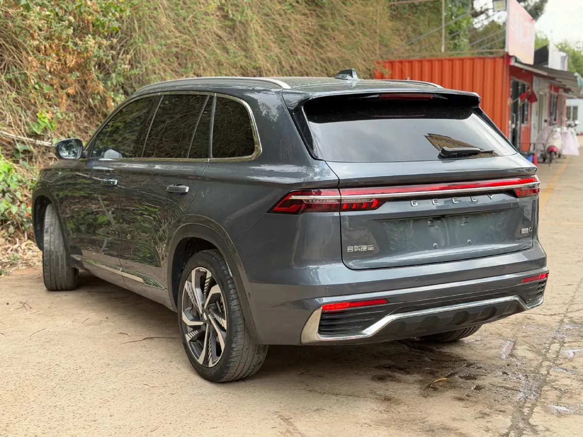 2021 Geely Monjaro 2.0T 218HP L4 7DCT,autocango,china used car exporter,china ev exporter,chinese used car exporter,chinese used ev exporter