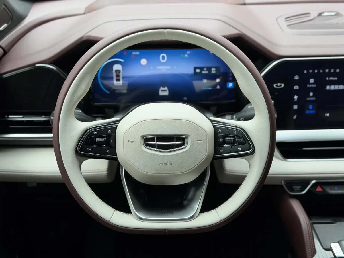 2021 Geely Monjaro 2.0T 218HP L4 7DCT,autocango,china used car exporter,china ev exporter,chinese used car exporter,chinese used ev exporter