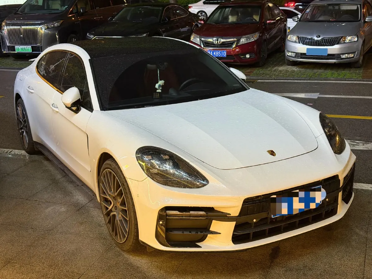 2019 Porsche Panamera 2.9T 330HP V6 8DCT,autocango,china used car exporter,china ev exporter,chinese used car exporter,chinese used ev exporter