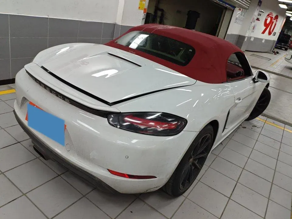 2018 Porsche 718 2.0T 250HP H4 7DCT,autocango,china used car exporter,china ev exporter,chinese used car exporter,chinese used ev exporter