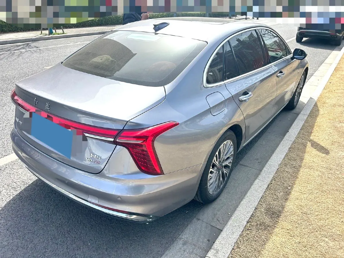 2023 HongQi H5 2.0T 224HP L4 8AT,autocango,china used car exporter,china ev exporter,chinese used car exporter,chinese used ev exporter