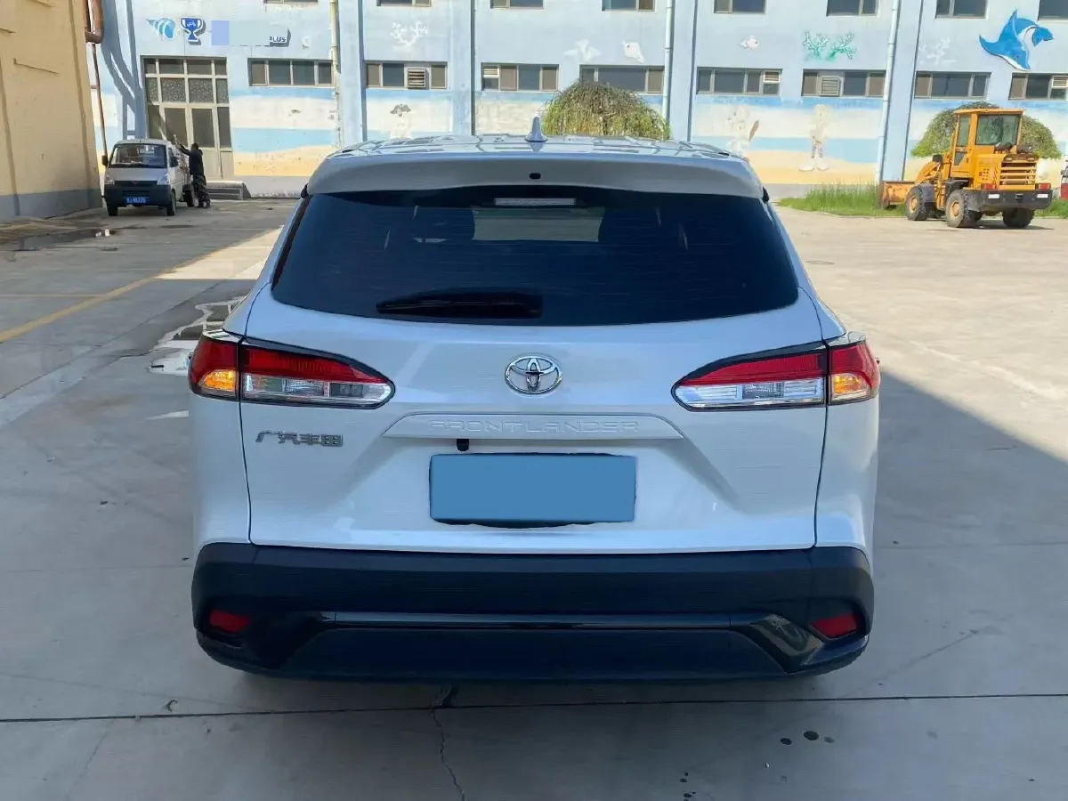 2023 Toyota Frontlander 2.0L 171HP L4 CVT,autocango,china used car exporter,china ev exporter,chinese used car exporter,chinese used ev exporter