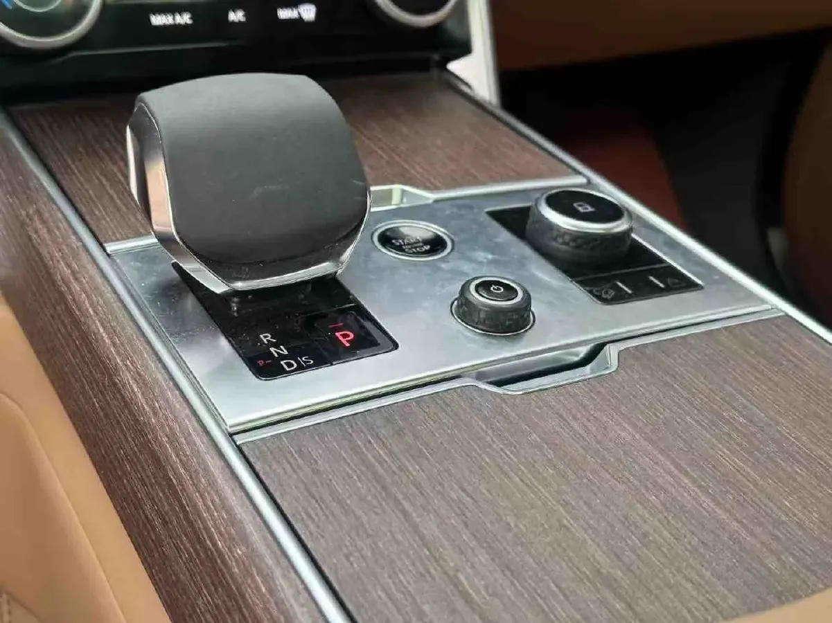 2023 Land Rover Range Rover 3.0T 360HP L6 8AT,autocango,china used car exporter,china ev exporter,chinese used car exporter,chinese used ev exporter