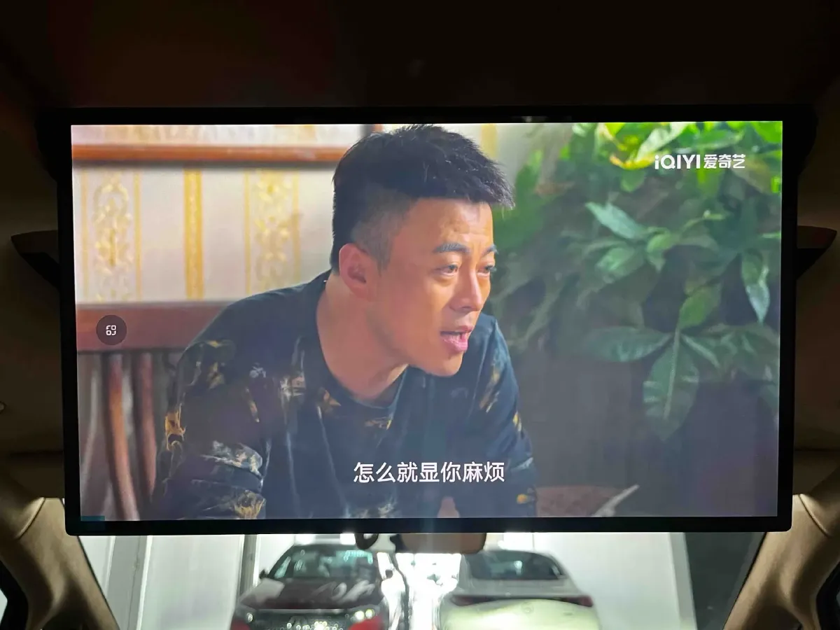 2025 Voyah Dream 1.5T 150HP L4 PHEV 41.7KWH,autocango,china used car exporter,china ev exporter,chinese used car exporter,chinese used ev exporter