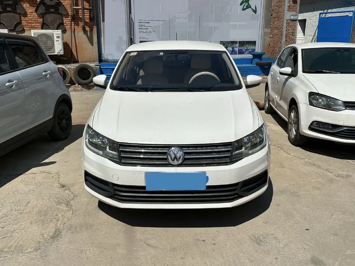 2021 Haval Jolion 1.5T 150HP L4 6MT,autocango,china used car exporter,china ev exporter,chinese used car exporter,chinese used ev exporter