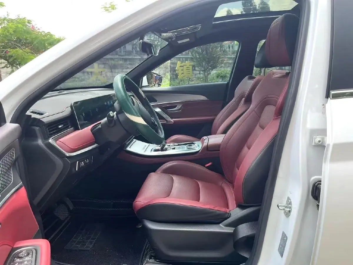 2022 Jetour X70 Plus 1.5T 156HP L4 CVT,autocango,china used car exporter,china ev exporter,chinese used car exporter,chinese used ev exporter