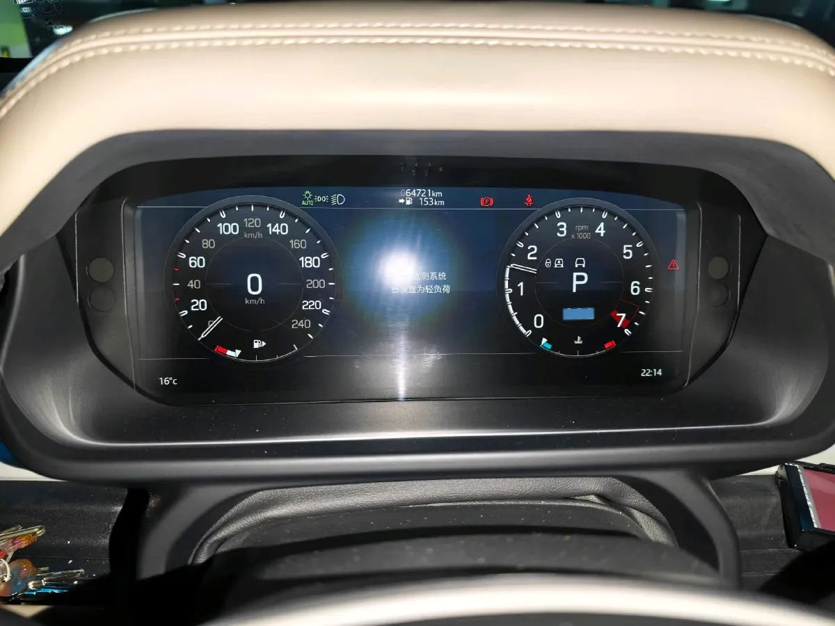 2020 Land Rover Defender 3.0T 400HP L6 8AT,autocango,china used car exporter,china ev exporter,chinese used car exporter,chinese used ev exporter