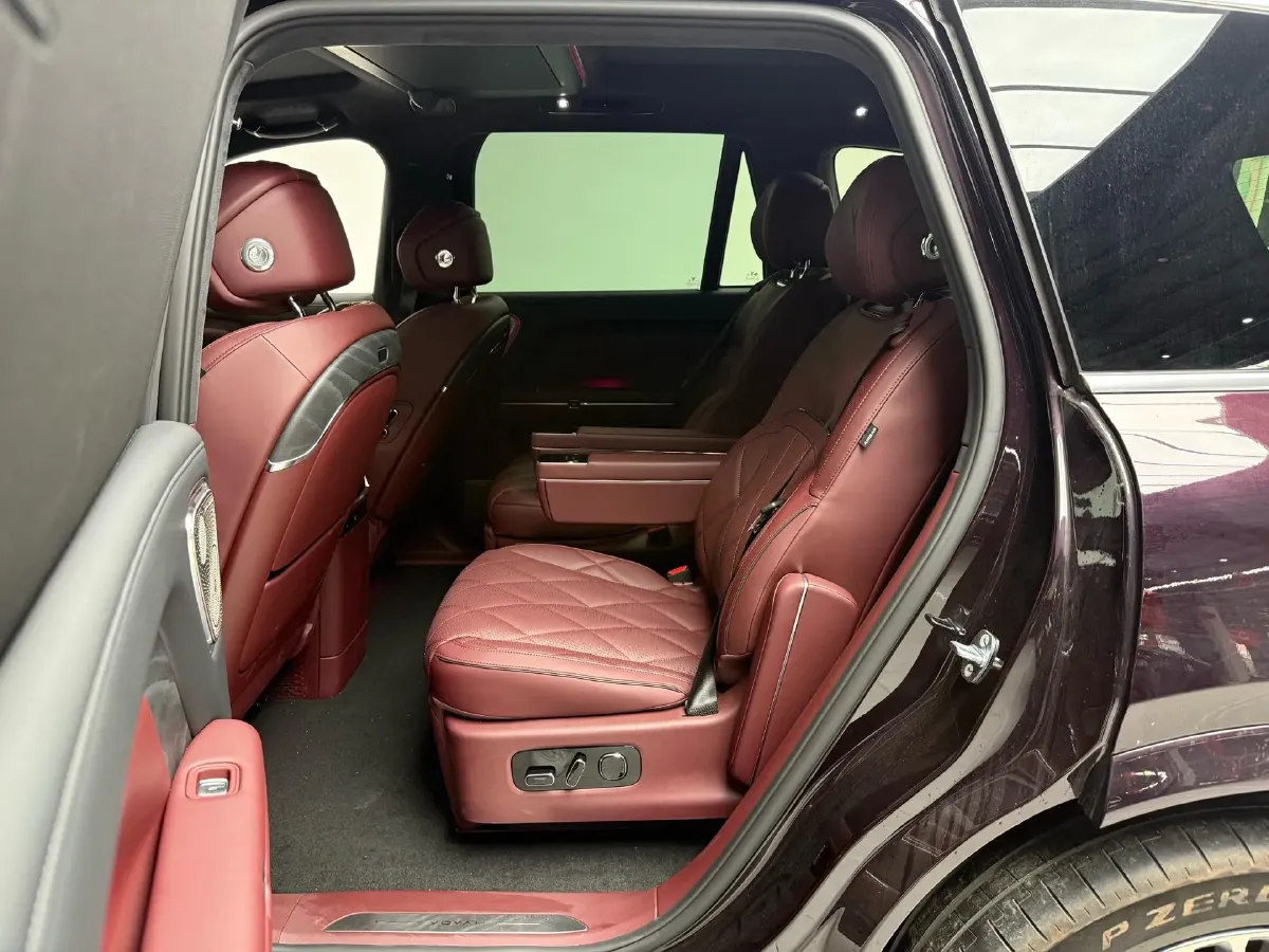 2026 Voyah 9L 1.5T 150HP L4 PHEV,autocango,china used car exporter,china ev exporter,chinese used car exporter,chinese used ev exporter