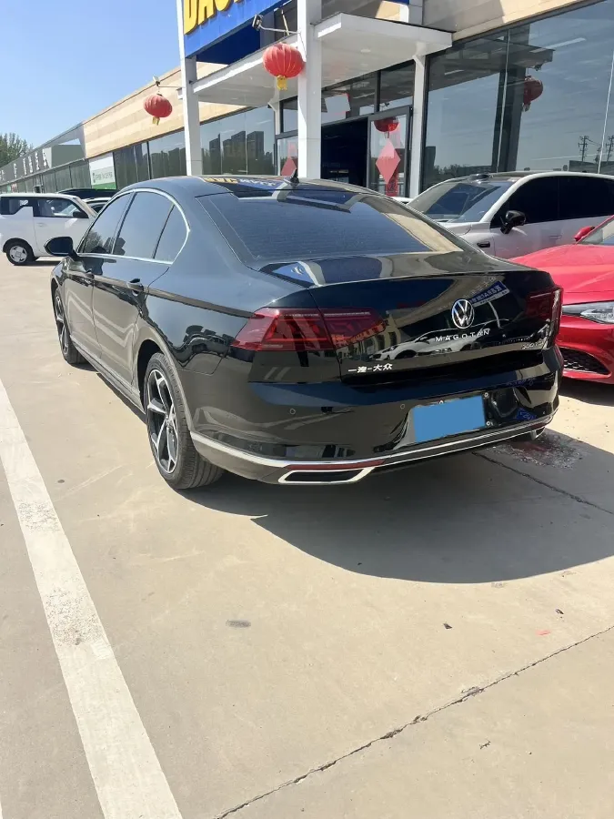 2026 Volkswagen Magotan 2.0T 220HP L4 7DCT,autocango,china used car exporter,china ev exporter,chinese used car exporter,chinese used ev exporter