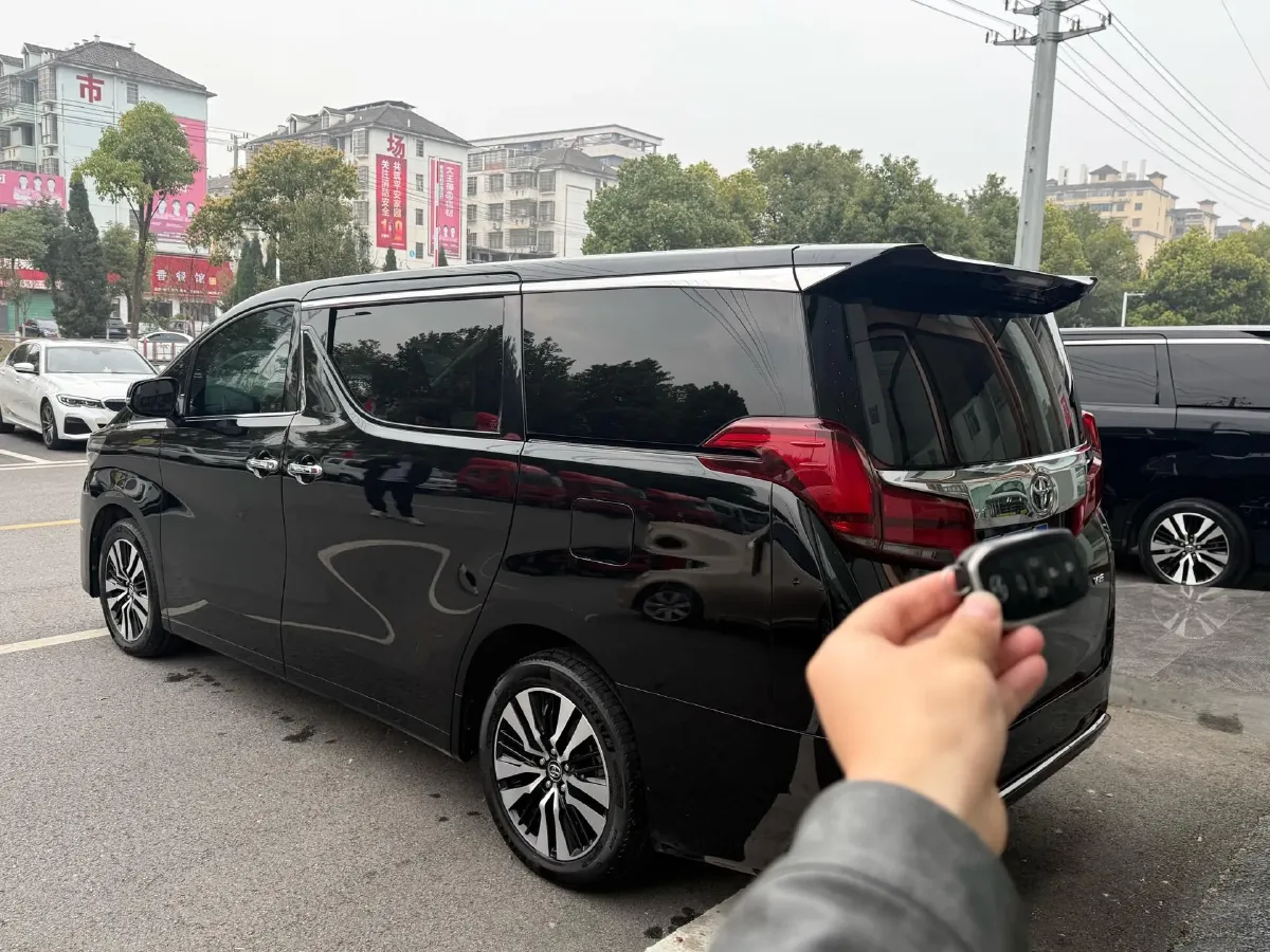 2018 Toyota Alphard 3.5L 301HP V6 8AT,autocango,china used car exporter,china ev exporter,chinese used car exporter,chinese used ev exporter