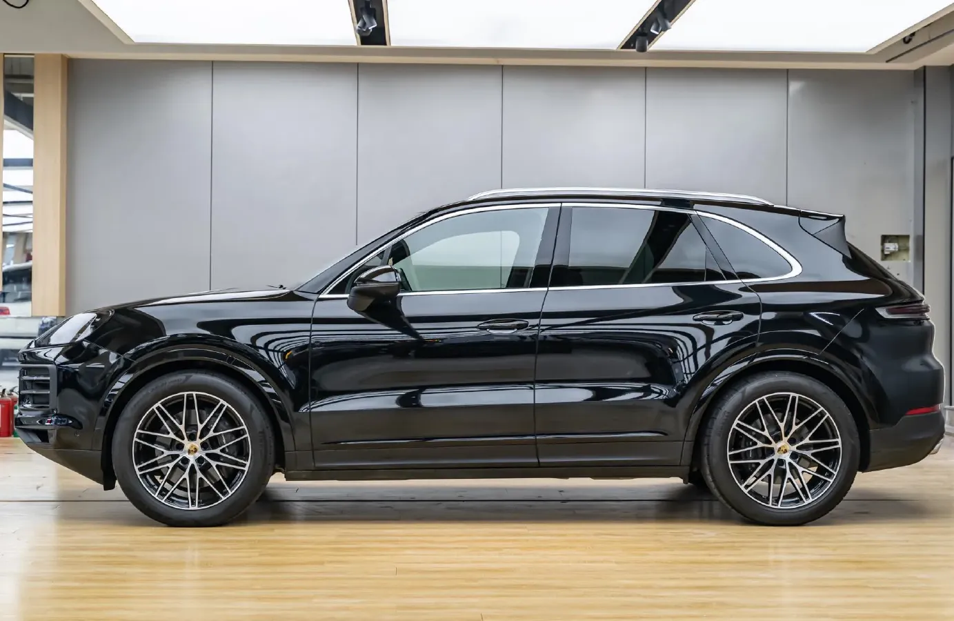 2024 Porsche Cayenne 3.0T 354HP V6 8AT,autocango,china used car exporter,china ev exporter,chinese used car exporter,chinese used ev exporter
