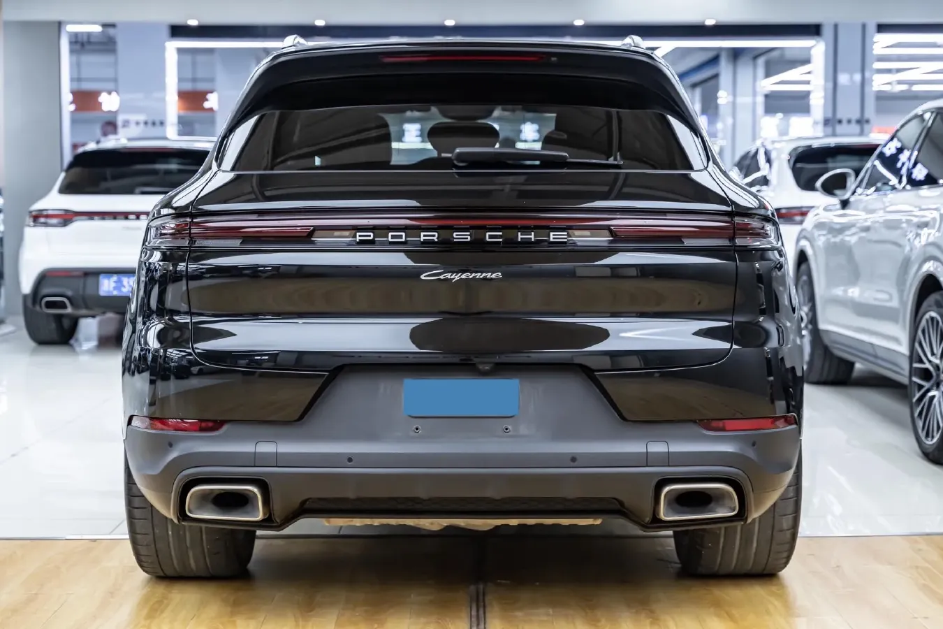 2024 Porsche Cayenne 3.0T 354HP V6 8AT,autocango,china used car exporter,china ev exporter,chinese used car exporter,chinese used ev exporter