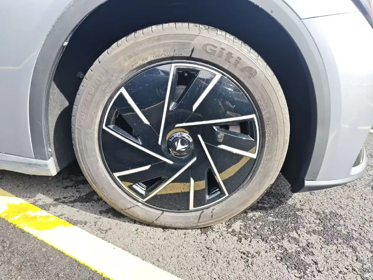 2024 Isuzu LingTuo 2.5T 150HP L4 8AT,autocango,china used car exporter,china ev exporter,chinese used car exporter,chinese used ev exporter