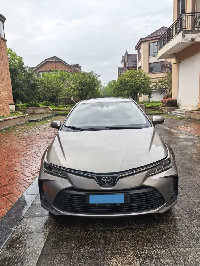 2019 Toyota Corolla 1.2T 116HP L4 CVT,autocango,china used car exporter,china ev exporter,chinese used car exporter,chinese used ev exporter