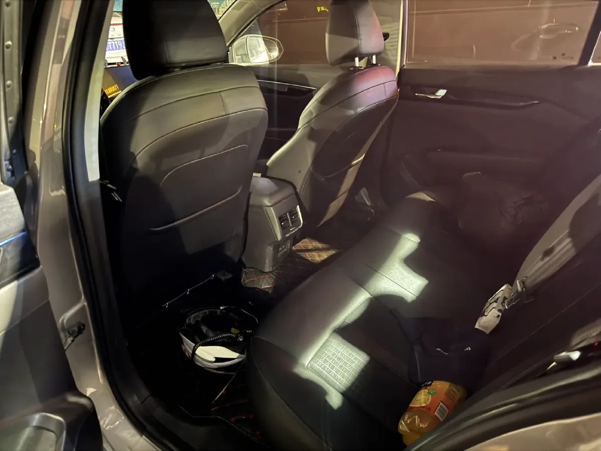 2020 DongFeng Aeolus YiXuan 1.5T 150HP L4 6DCT,autocango,china used car exporter,china ev exporter,chinese used car exporter,chinese used ev exporter