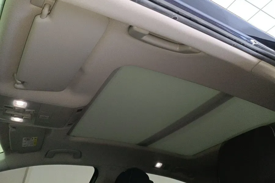 2021 Volkswagen Magotan 2.0T 186HP L4 7DCT,autocango,china used car exporter,china ev exporter,chinese used car exporter,chinese used ev exporter