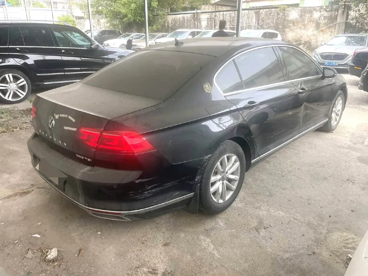 2020 Volkswagen Magotan 1.4T 150HP L4 7DCT,autocango,china used car exporter,china ev exporter,chinese used car exporter,chinese used ev exporter