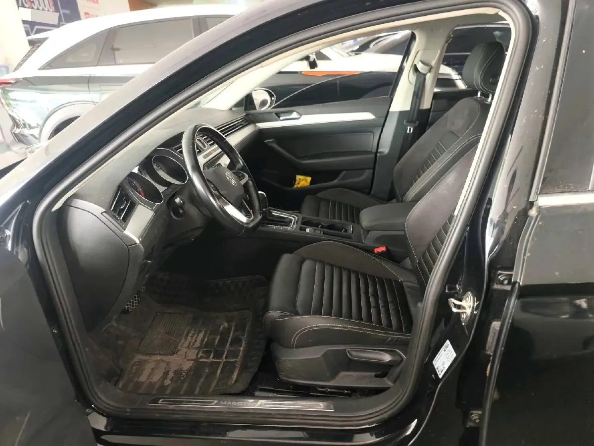 2020 Volkswagen Magotan 1.4T 150HP L4 7DCT,autocango,china used car exporter,china ev exporter,chinese used car exporter,chinese used ev exporter