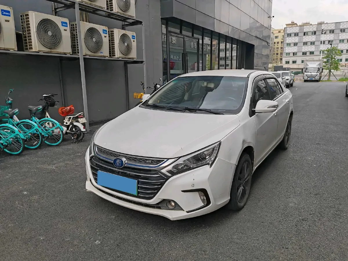 2017 BYD Qin 1.5T 154HP L4 6DCT PHEV,autocango,china used car exporter,china ev exporter,chinese used car exporter,chinese used ev exporter