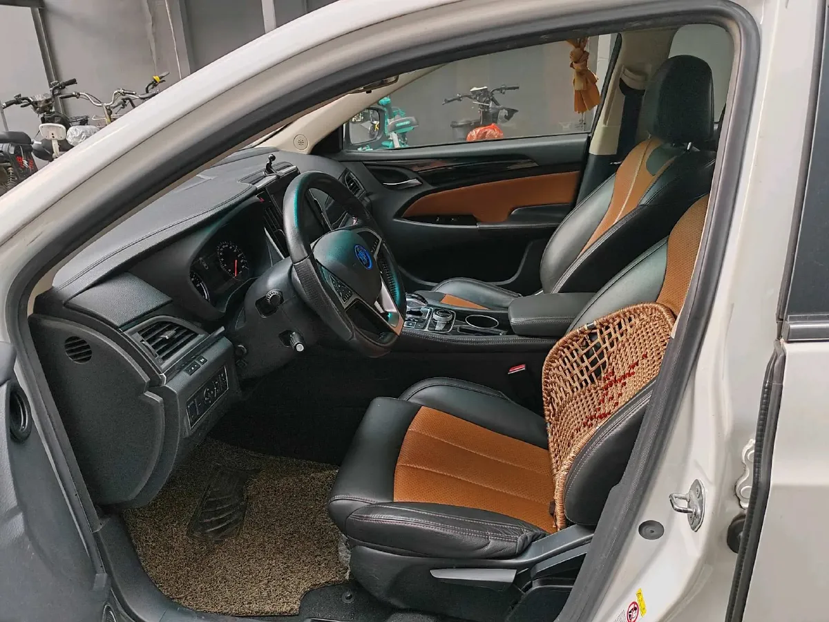 2017 BYD Qin 1.5T 154HP L4 6DCT PHEV,autocango,china used car exporter,china ev exporter,chinese used car exporter,chinese used ev exporter