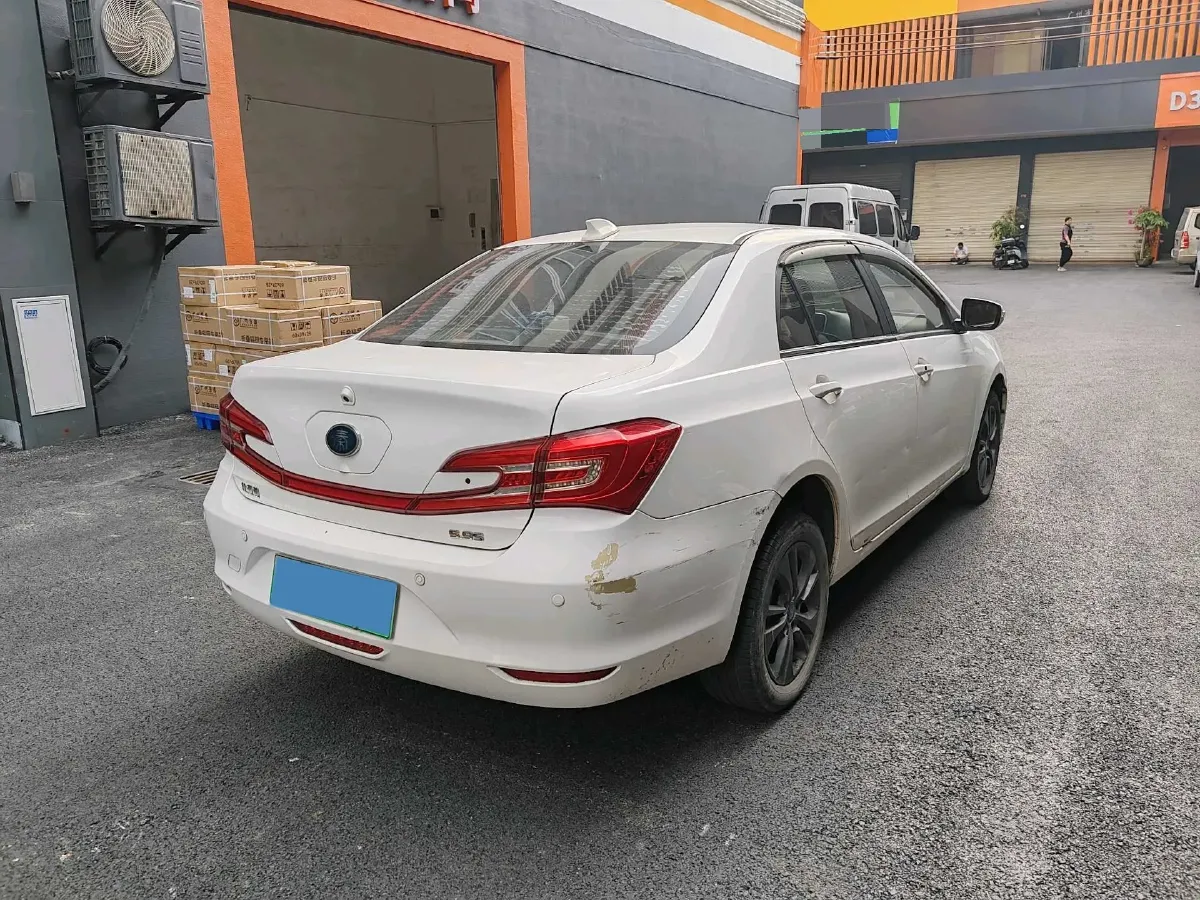 2017 BYD Qin 1.5T 154HP L4 6DCT PHEV,autocango,china used car exporter,china ev exporter,chinese used car exporter,chinese used ev exporter