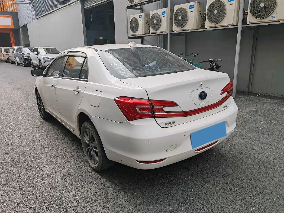 2017 BYD Qin 1.5T 154HP L4 6DCT PHEV,autocango,china used car exporter,china ev exporter,chinese used car exporter,chinese used ev exporter