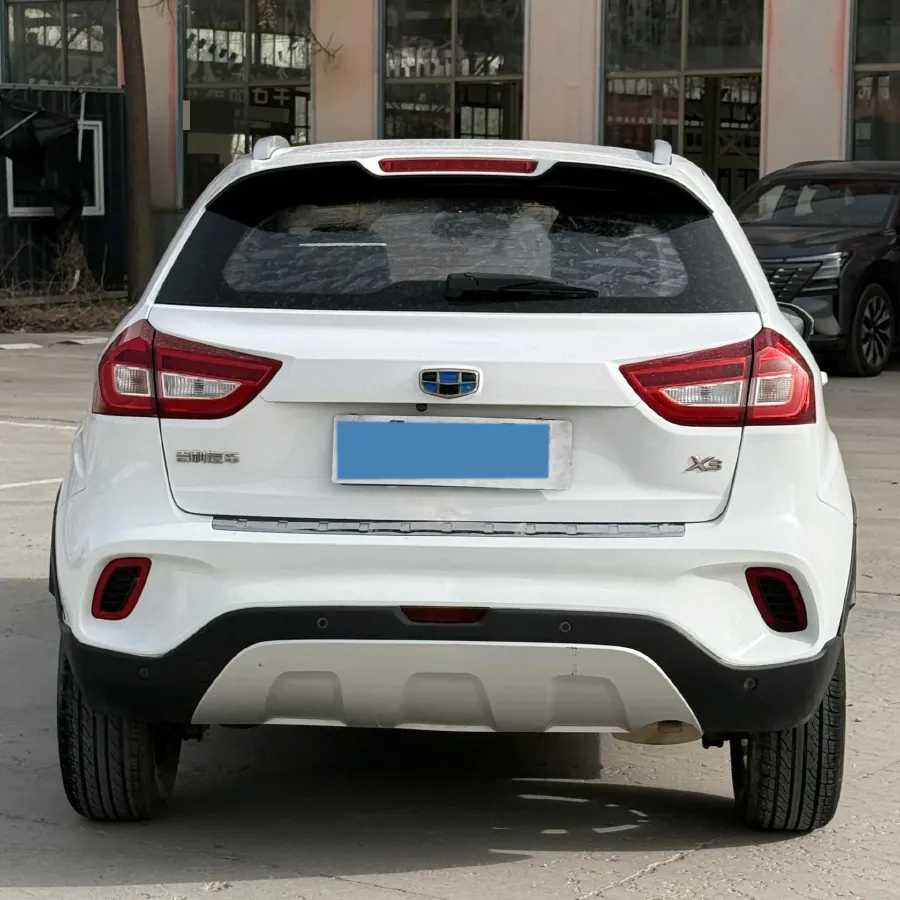 2017 Geely Vision X3 1.5L 102HP L4 5MT,autocango,china used car exporter,china ev exporter,chinese used car exporter,chinese used ev exporter