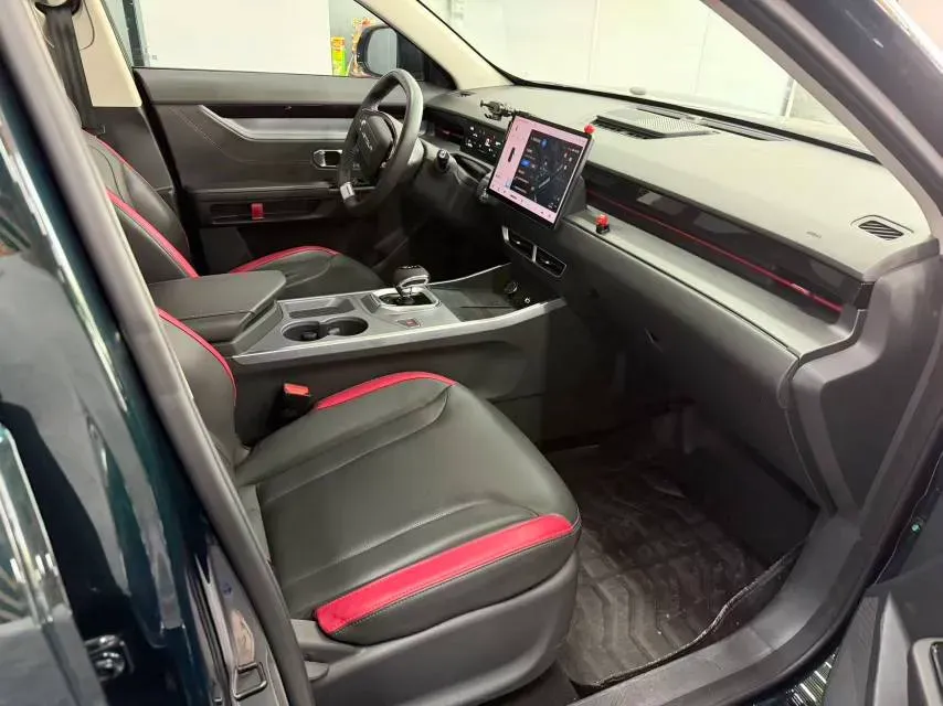 2024 Jetour DASHING 1.5T 156HP L4 6DCT,autocango,china used car exporter,china ev exporter,chinese used car exporter,chinese used ev exporter