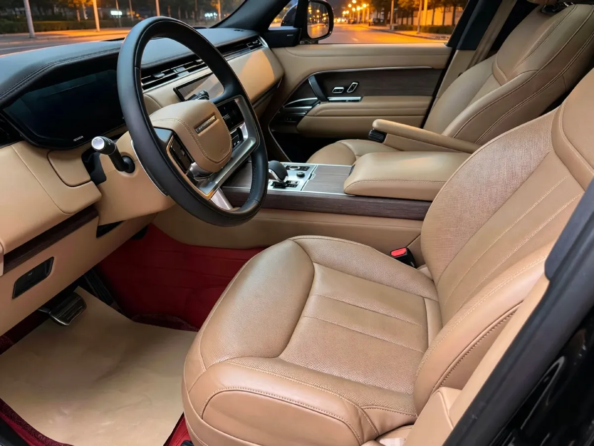 2023 Land Rover Range Rover 3.0T 400HP L6 8AT,autocango,china used car exporter,china ev exporter,chinese used car exporter,chinese used ev exporter